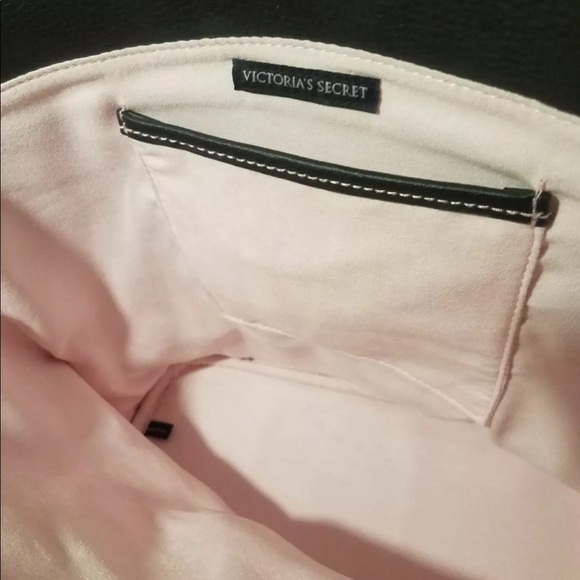 Victoria's Secret Black Large Tote handbag - Picture 6 of 8